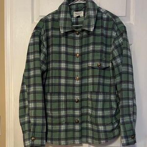 American Eagle Outfitters Green and Brown Plaid SHACKET witht gold buttons